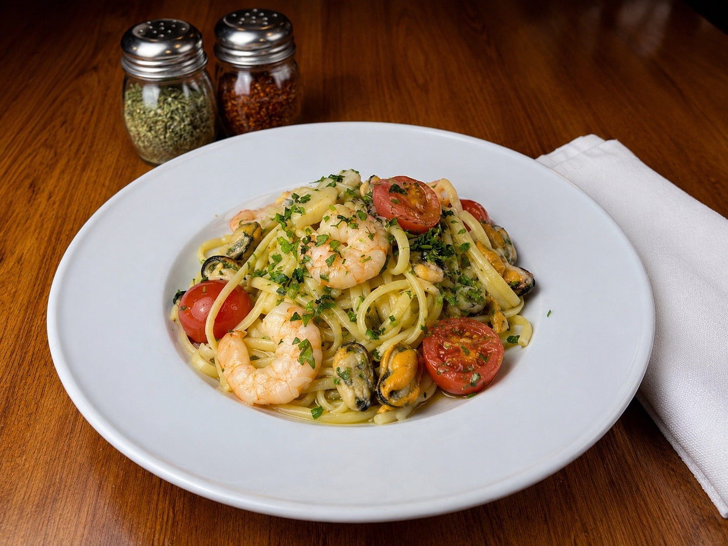 LINGUINE ALLA PESCATORA
