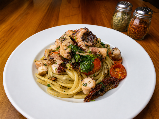 LINGUINE AL POLPO